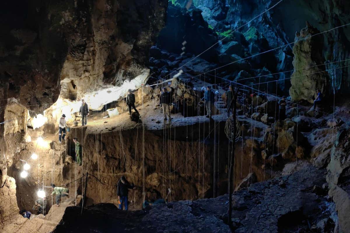 Tam Pà Ling cave in northern Laos, where several human fossils dating back tens of thousands of years have been found